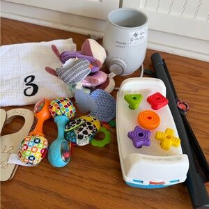 Baby Toy Set with Colorful Shapes Philips Avent Bottle Warmer Sun Shade Mileston